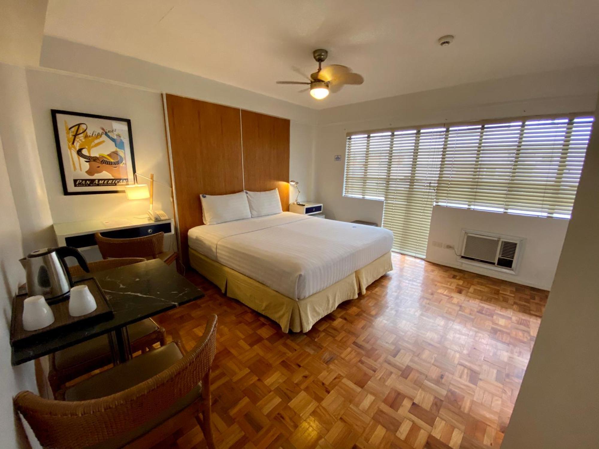The Clipper House, Poblacion Makati Manila Room photo