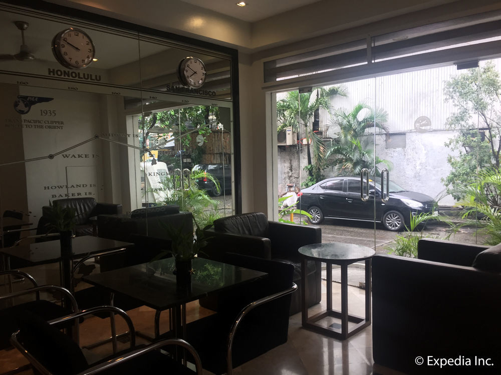 The Clipper House, Poblacion Makati Manila Exterior photo